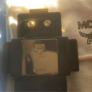 MCM Robot Brooch